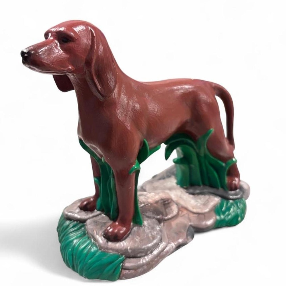 Redbone Coonhound Figurine